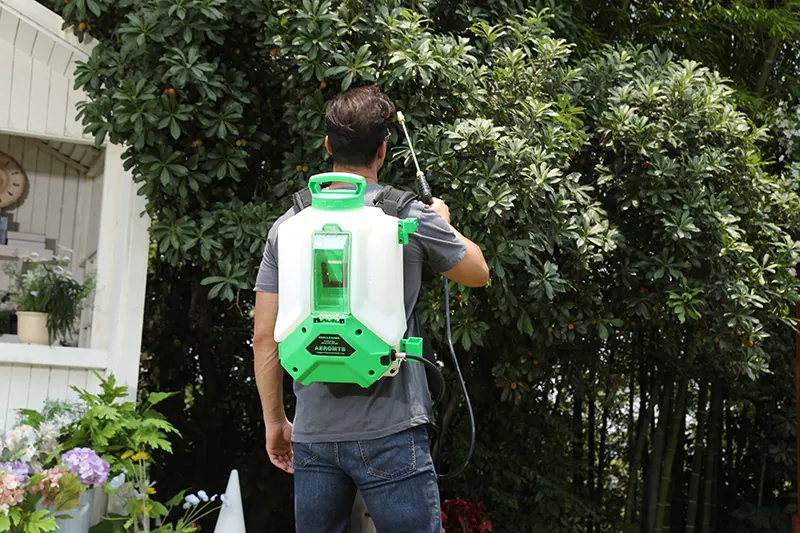 15L Knapsack Sprayer Diaphragm Pump with 18V 2.6A Battery